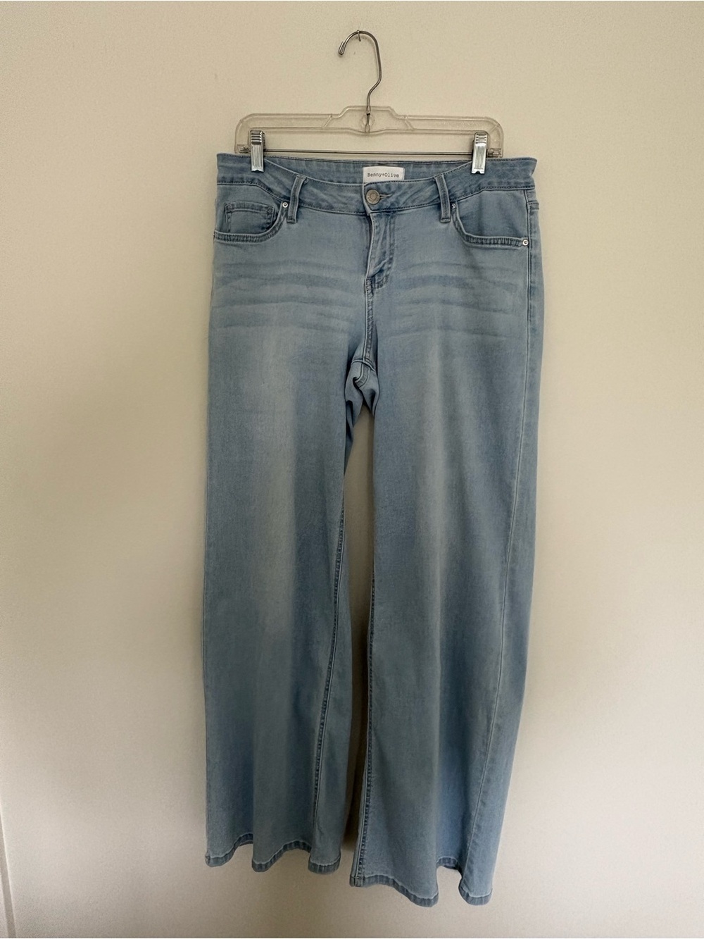 Light Blue Wide-Leg Women’s Jeans Benny & Olive